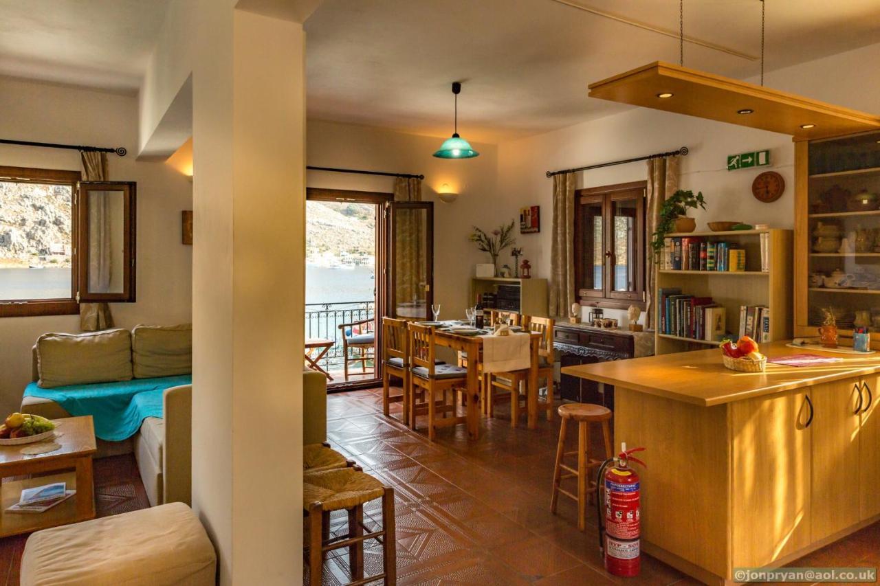 Ferienwohnung Perla Di Mare Symi Exterior foto